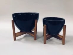 Echoing Eternity (Fat) With Wooden Stands - Black