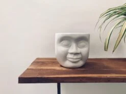 Un-Wavered Love - Kids Face 7 Un-Wavered Love - Kids Face -Care Flowering Shop 1091GW