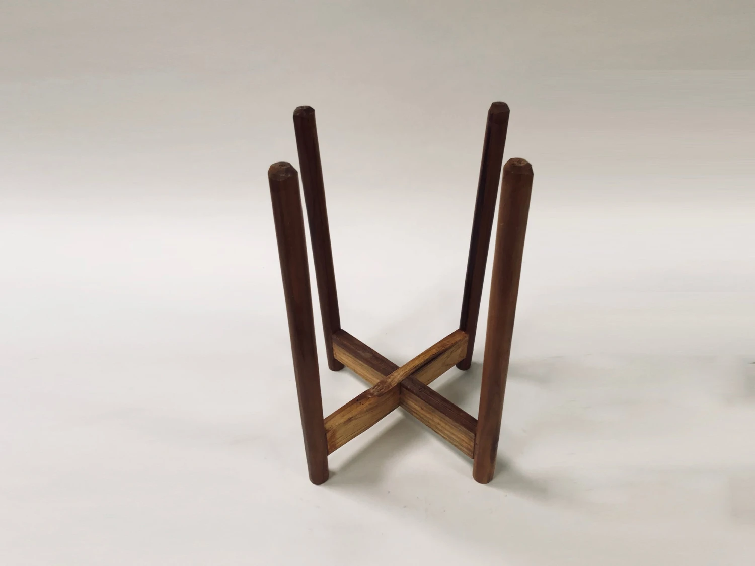 Love Bite With Wooden Stands - Grey 4 Love Bite With Wooden Stands - Grey - Image 4